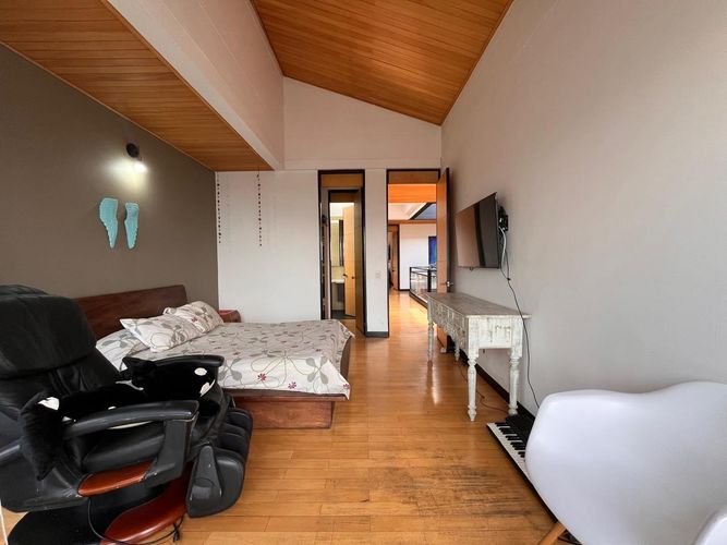 Casa de 4 alcobas en venta en Loma El Atravesado, Envigado, 396 m² · foto 12 de 19