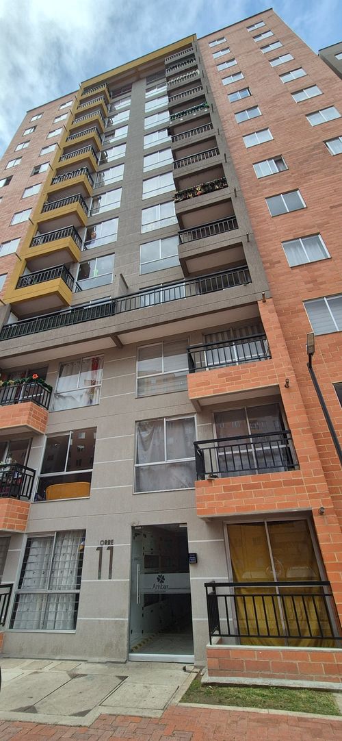Apartamento de 3 alcobas en venta en La Prosperidad, Madrid, 57 m² · foto 3 de 24