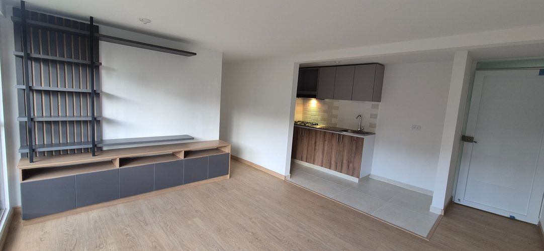 Apartamento de 3 alcobas en venta en La Prosperidad, Madrid, 57 m² · foto 7 de 24