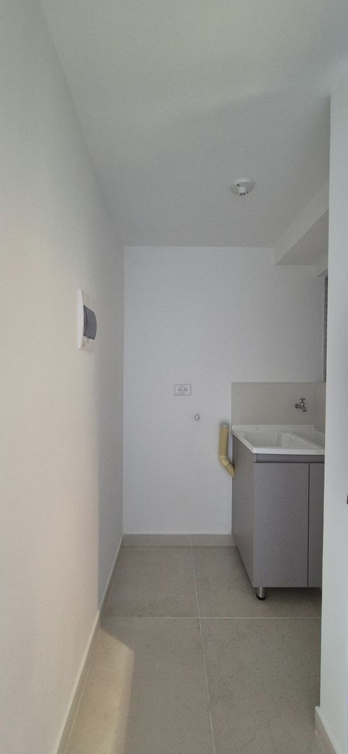 Apartamento de 3 alcobas en venta en La Prosperidad, Madrid, 57 m² · foto 14 de 24