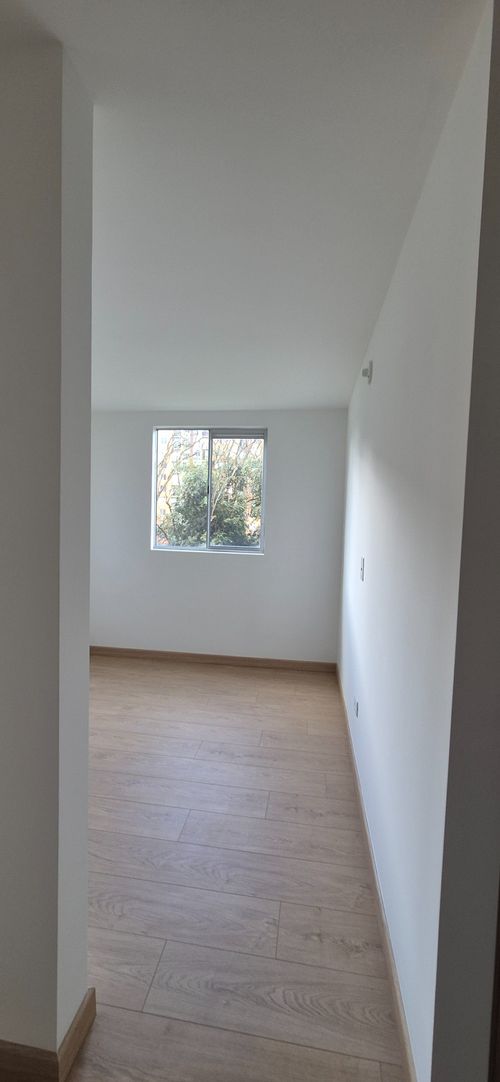 Apartamento de 3 alcobas en venta en La Prosperidad, Madrid, 57 m² · foto 17 de 24