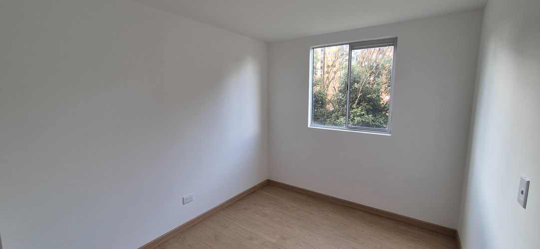 Apartamento de 3 alcobas en venta en La Prosperidad, Madrid, 57 m² · foto 18 de 24