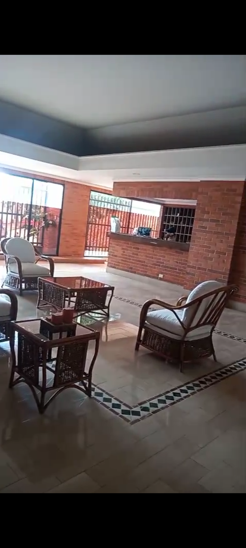 Apartamento en venta en Granada, Cali · foto 18 de 22
