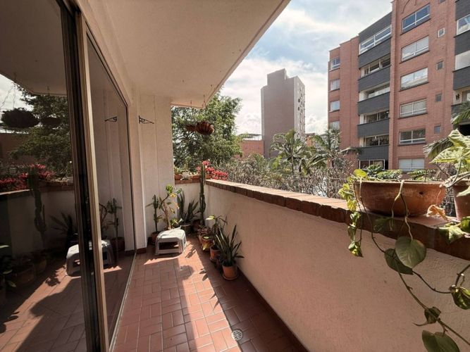 Apartamento de 4 alcobas en arriendo en Bolivariana, Medellín, 100 m² · foto 10 de 24
