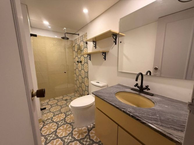 Apartamento de 4 alcobas en arriendo en Bolivariana, Medellín, 100 m² · foto 13 de 24