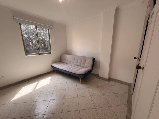 Apartamento de 4 alcobas en arriendo en Bolivariana, Medellín, 100 m² · foto 17 de 24