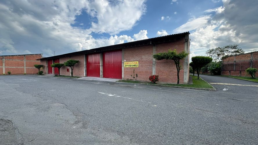 Bodega en arriendo en El Carmelo, Candelaria, 1200 m² · foto 12 de 22