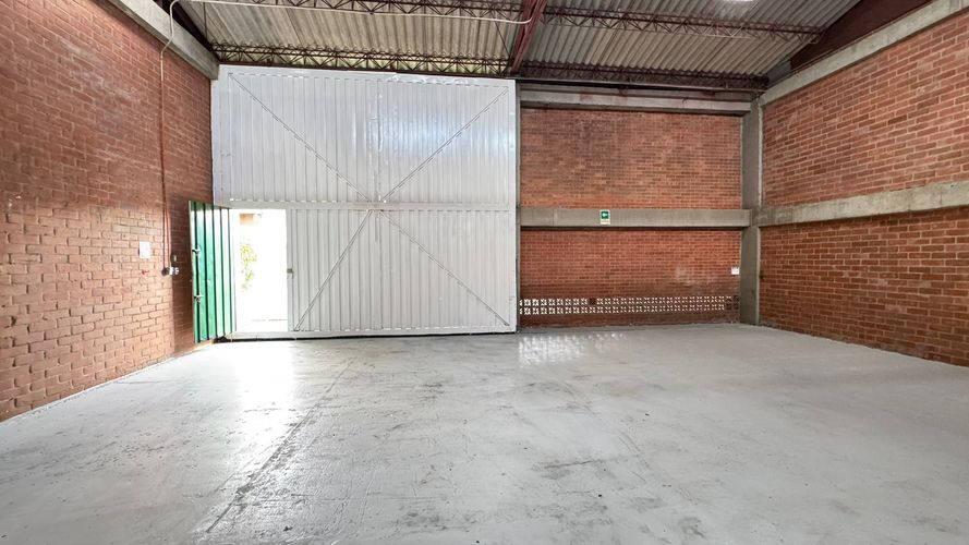 Bodega en arriendo en Juanchito, Candelaria, 300 m² · foto 5 de 14