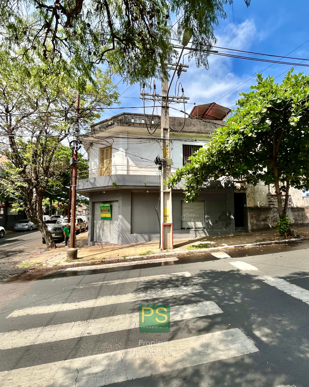 AMPLIO SALÓN EN CENTRO DE ASUNCIÓN — foto 3
