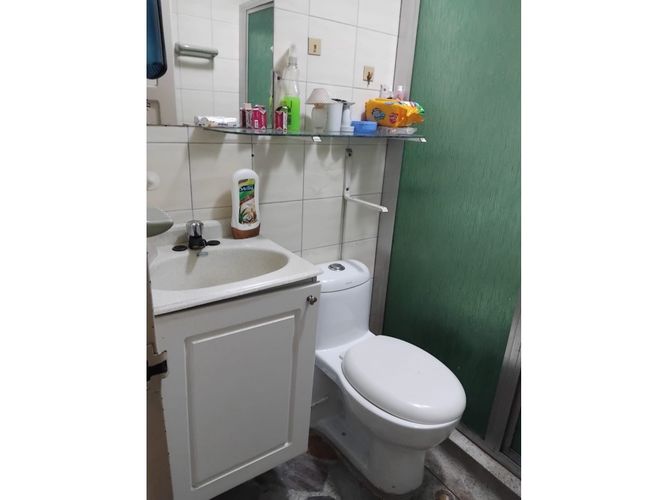Apartamento de 4 alcobas en venta en Laureles, Medellín, 174 m² · foto 15 de 24
