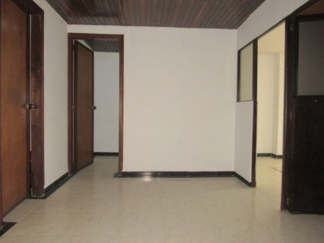 Oficina en arriendo en Centro, Bucaramanga, 43 m² · foto 7 de 9