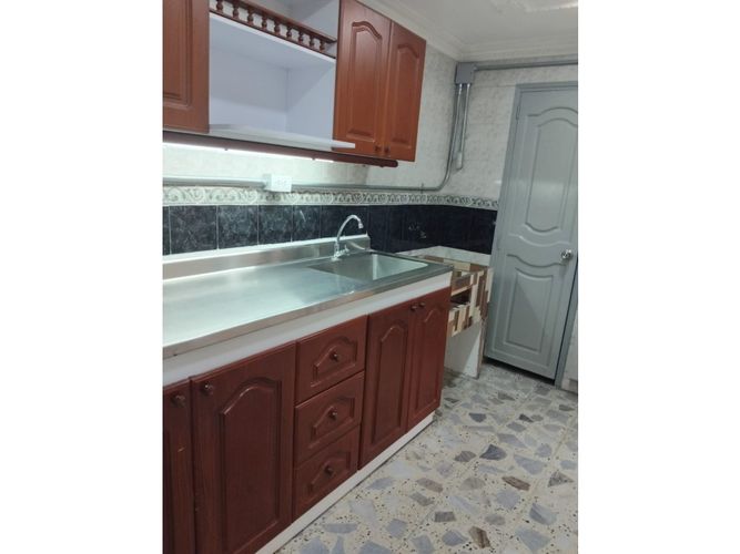 Local en arriendo en Laureles, Medellín, 43 m² · foto 5 de 8