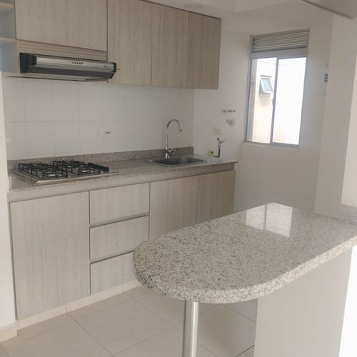 Apartamento de 2 alcobas en venta en Cr. Los Naranjos, Jamundí, 64 m² · foto 4 de 16