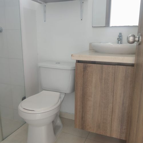 Apartamento de 2 alcobas en venta en Cr. Los Naranjos, Jamundí, 64 m² · foto 7 de 16