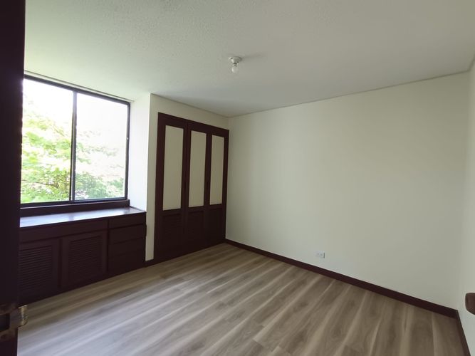 Apartamento de 3 alcobas en venta en Unicentro Cali, Cali, 134 m² · foto 9 de 24