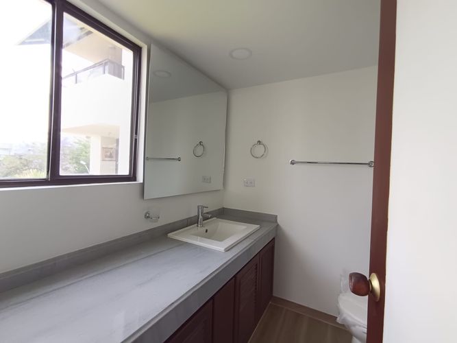 Apartamento de 3 alcobas en venta en Unicentro Cali, Cali, 134 m² · foto 14 de 24