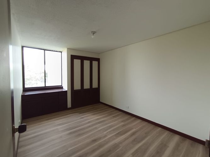 Apartamento de 3 alcobas en venta en Unicentro Cali, Cali, 134 m² · foto 18 de 24