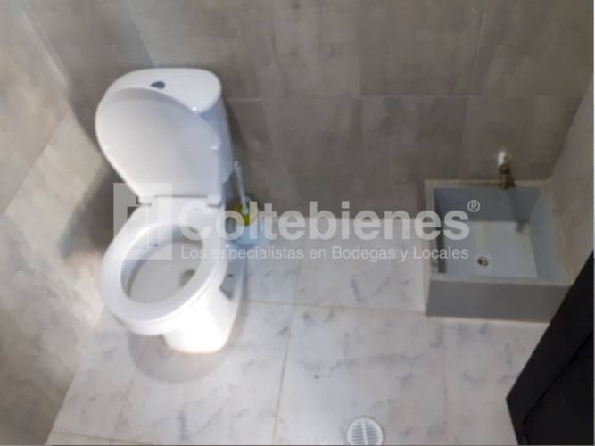 Bodega en arriendo en El Salado, Guarne, 1684 m² · foto 22 de 24