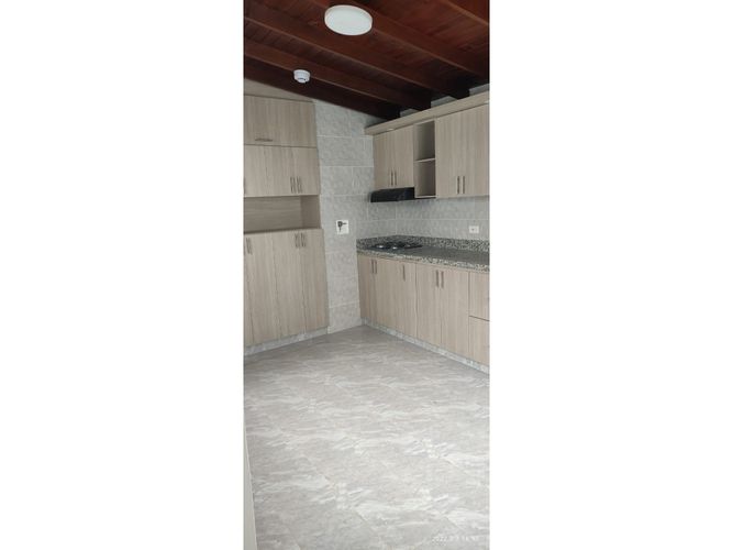 Apartamento de 3 alcobas en arriendo en Calasanz, Medellín, 160 m² · foto 3 de 16