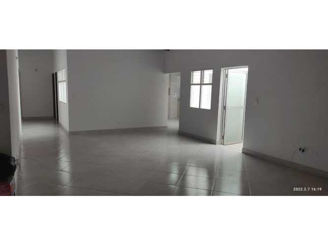 Apartamento de 3 alcobas en arriendo en Calasanz, Medellín, 160 m² · foto 10 de 16