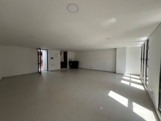 Oficina en arriendo en Laureles, Medellín, 63 m² · foto 6 de 20