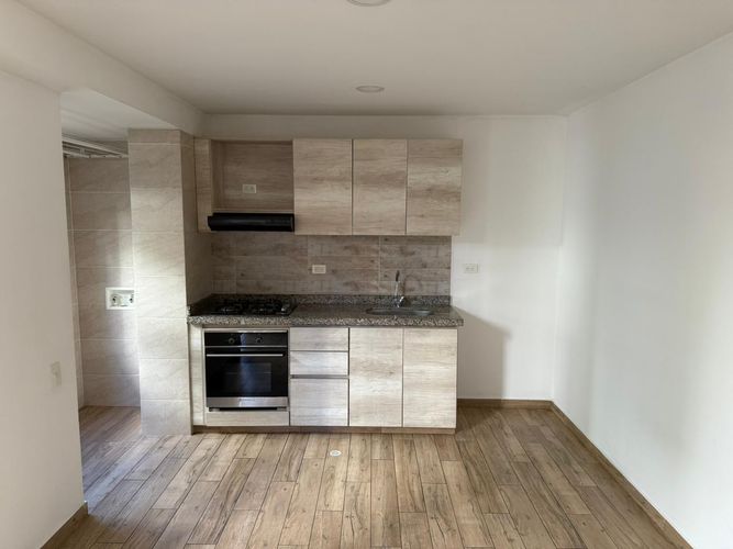Apartamento de 2 alcobas en venta en Puerto Madero, Girón, 40 m² · foto 3 de 12