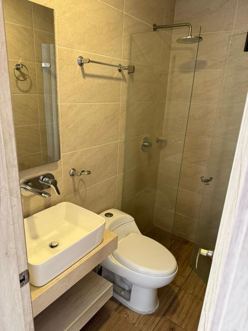 Apartamento de 2 alcobas en venta en Puerto Madero, Girón, 40 m² · foto 5 de 12