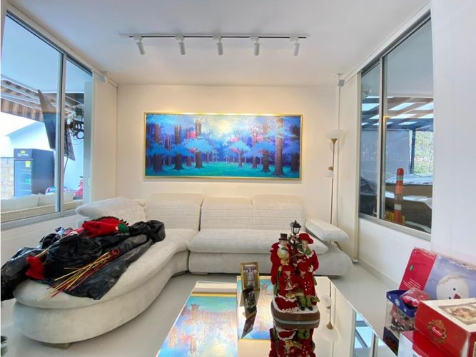 Casa de 3 alcobas en venta en Lagos Del Cacique, Bucaramanga, 487 m² · foto 4 de 24