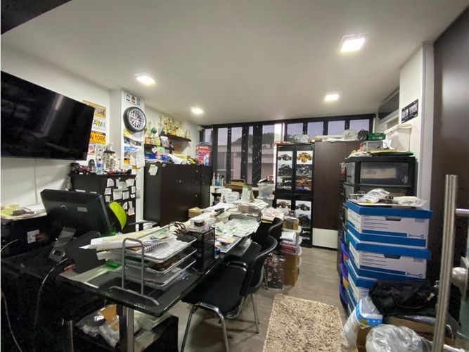 Casa de 3 alcobas en venta en Lagos Del Cacique, Bucaramanga, 487 m² · foto 6 de 24