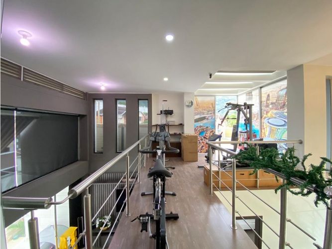 Casa de 3 alcobas en venta en Lagos Del Cacique, Bucaramanga, 487 m² · foto 16 de 24