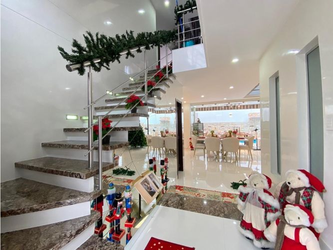 Casa de 3 alcobas en venta en Lagos Del Cacique, Bucaramanga, 487 m² · foto 17 de 24