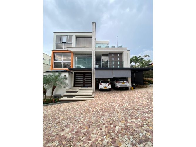 Casa de 3 alcobas en venta en Lagos Del Cacique, Bucaramanga, 487 m² · foto 19 de 24