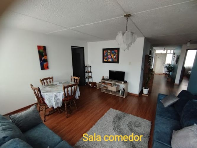 Apartamento de 3 alcobas en venta en Quinta Mutis, Bogotá, 105 m² · foto 4 de 14