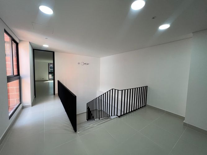 Oficina en arriendo en Laureles, Medellín, 63 m² · foto 7 de 20