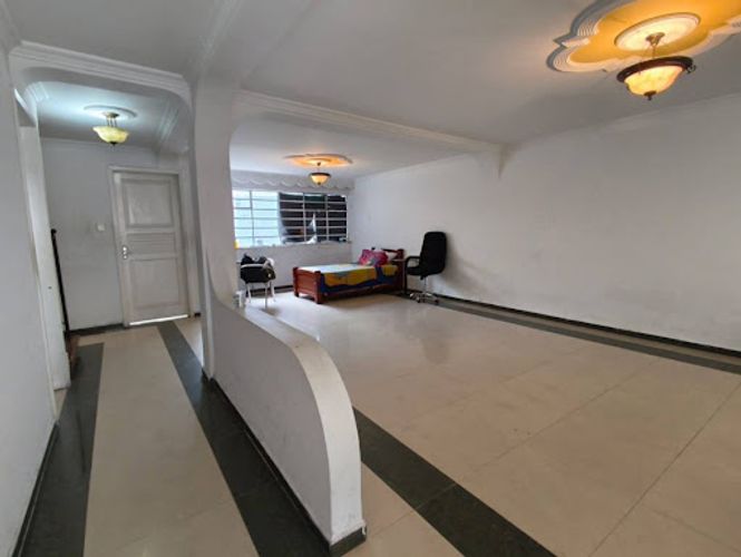 Casa de 4 alcobas en venta en Popular Modelo, Bogotá, 246 m² · foto 6 de 24