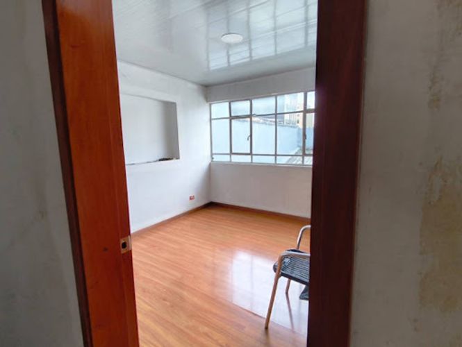 Casa de 4 alcobas en venta en Popular Modelo, Bogotá, 246 m² · foto 18 de 24