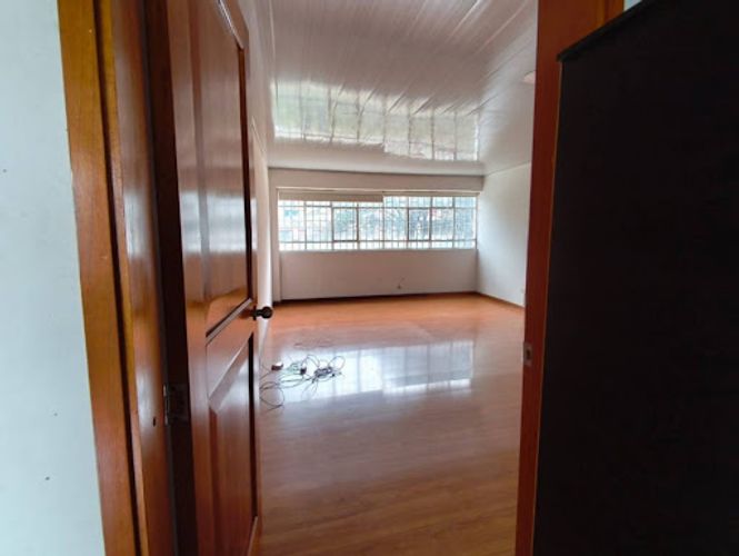Casa de 4 alcobas en venta en Popular Modelo, Bogotá, 246 m² · foto 21 de 24