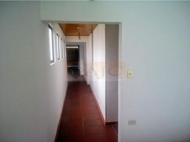 Casa de 7 alcobas en venta en Conucos, Bucaramanga, 307 m² · foto 10 de 24