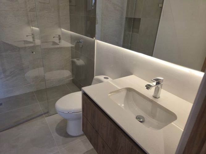Apartamento de 2 alcobas en venta en Chicó Navarra, Bogotá, 95 m² · foto 10 de 15