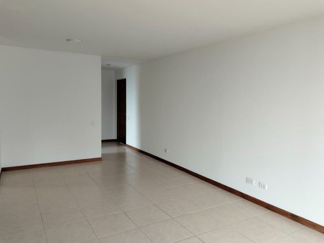 Apartamento de 3 alcobas en arriendo en Vía Las Palmas, Medellín, 100 m² · foto 7 de 20