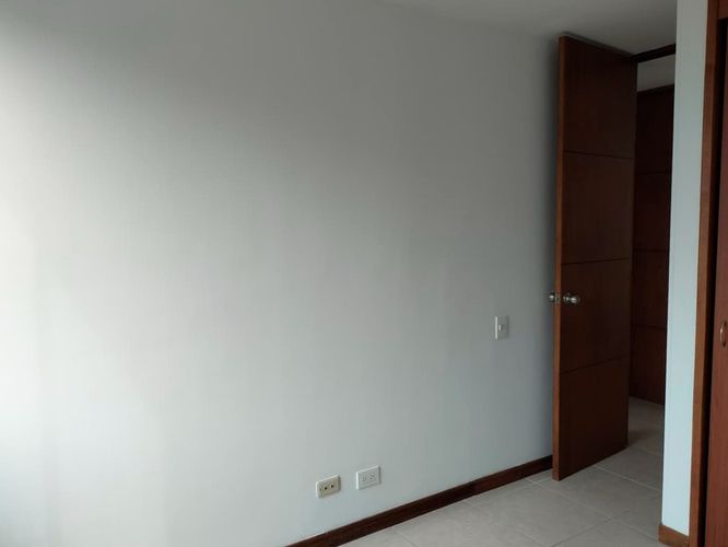 Apartamento de 3 alcobas en arriendo en Vía Las Palmas, Medellín, 100 m² · foto 16 de 20