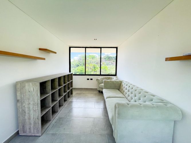 Casa de 5 alcobas en venta en Ruitoque Alto, Girón, 390 m² · foto 7 de 24
