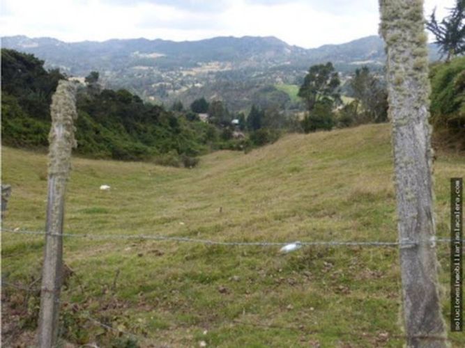 Lote en venta en El Hato, La Calera, 10026 m² · foto 5 de 8