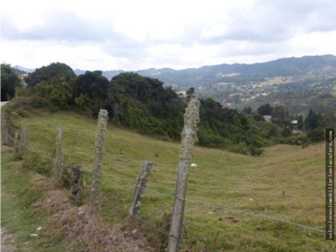 Lote en venta en El Hato, La Calera, 10026 m² · foto 8 de 8