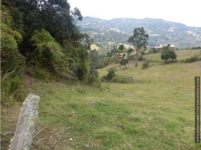 Lote en venta en El Hato, La Calera, 16000 m² · foto 4 de 7