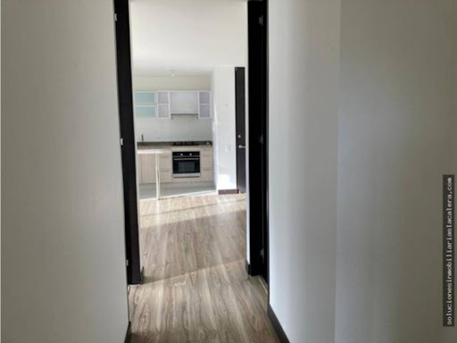 Apartamento en venta en Alto De La Virgen, La Calera · foto 6 de 18