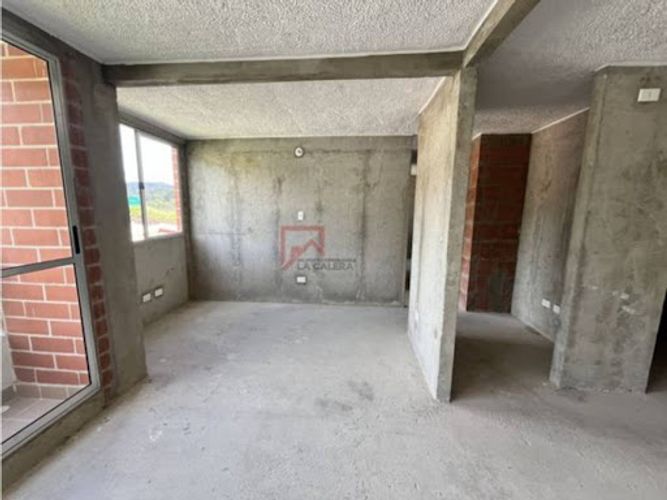 Apartamento de 2 alcobas en venta en Paso Real, La Calera, 57 m² · foto 2 de 11
