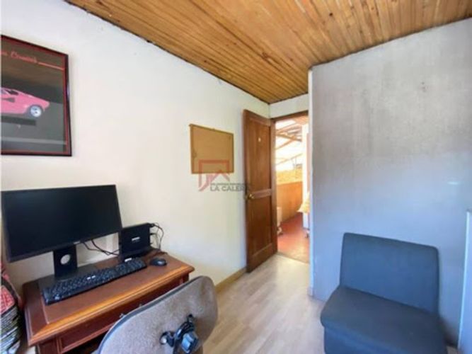 Casa de 4 alcobas en venta en San Fernando, Bogotá, 342 m² · foto 8 de 17