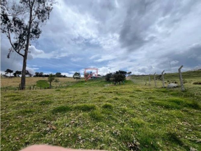 Lote en venta en Centro, La Calera, 2996 m² · foto 10 de 11