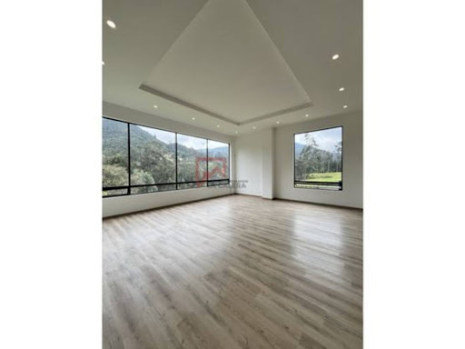 Apartamento en venta en Centro, La Calera · foto 4 de 18